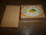 Натурален сапун от зехтин с аромат на мандарина 100g